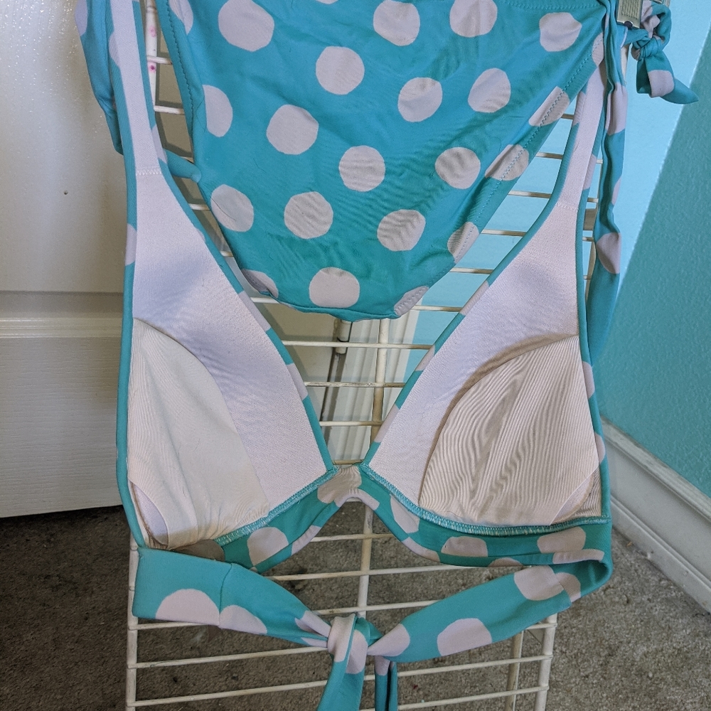 Bikini VS  Large - Picture 2 of 7